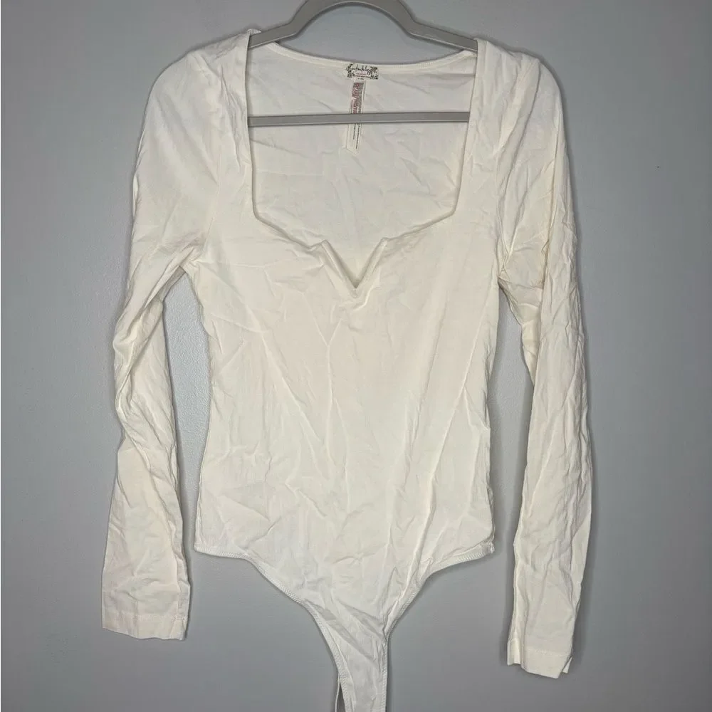 Free People Zoe Square neck v wire Bodysuit